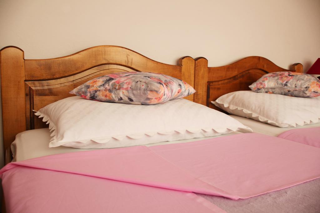 Rooms Markovic 오토칵 외부 사진