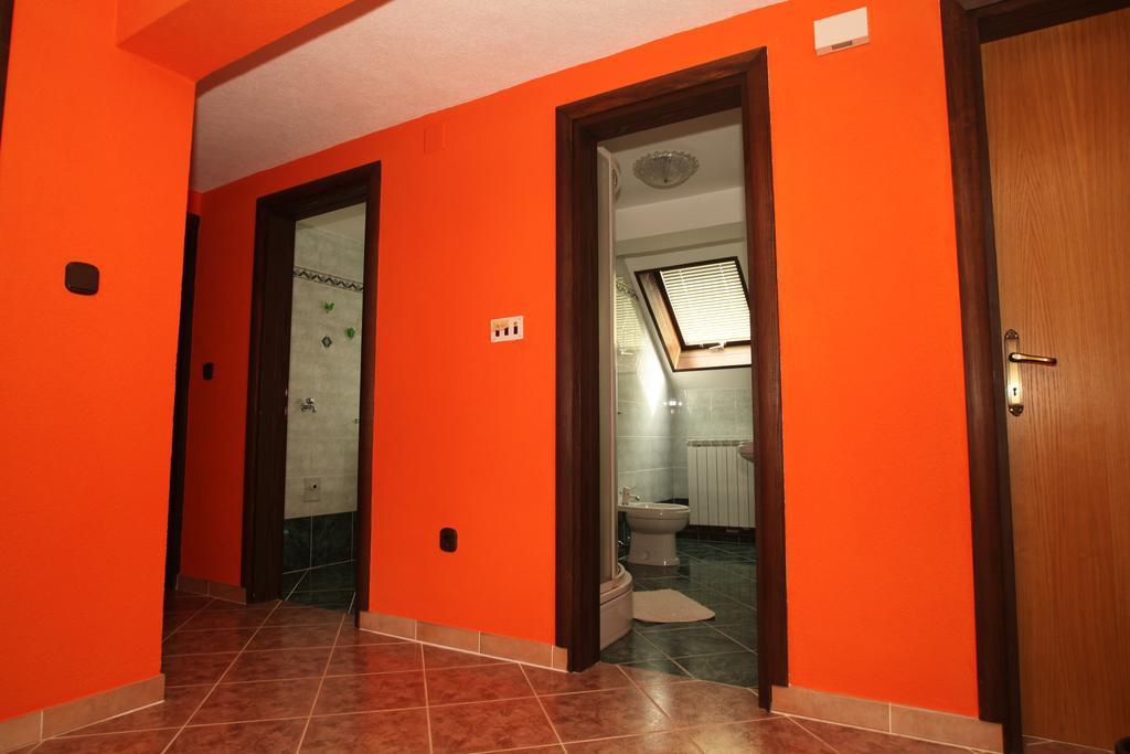 Rooms Markovic 오토칵 외부 사진